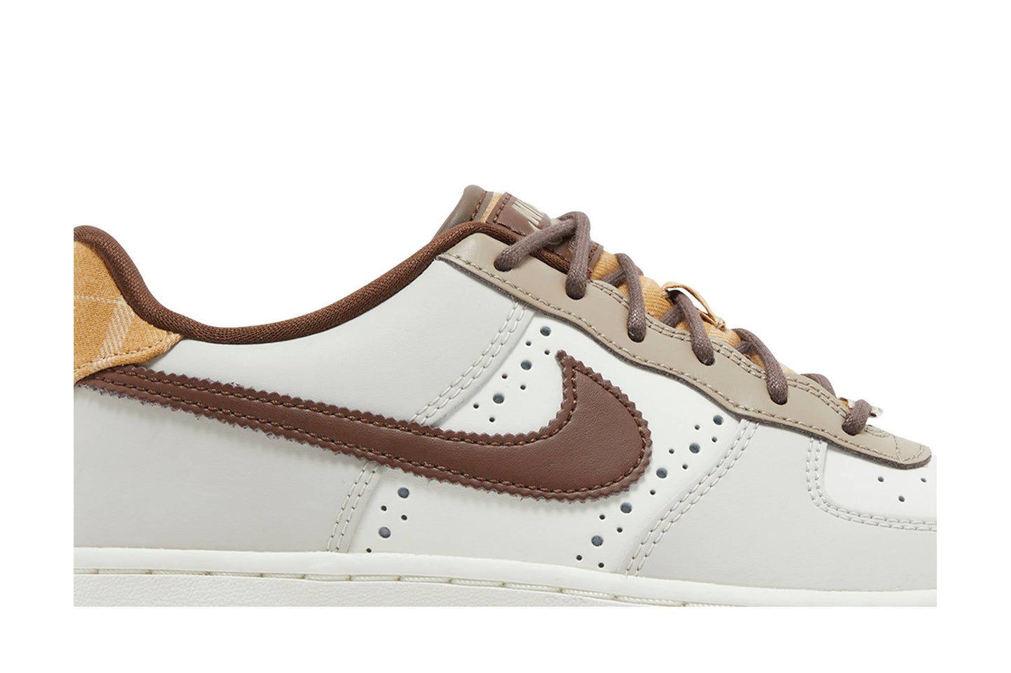 ( Youth ) Nike Air Force 1 LV8 'Brogue' FV3702-121