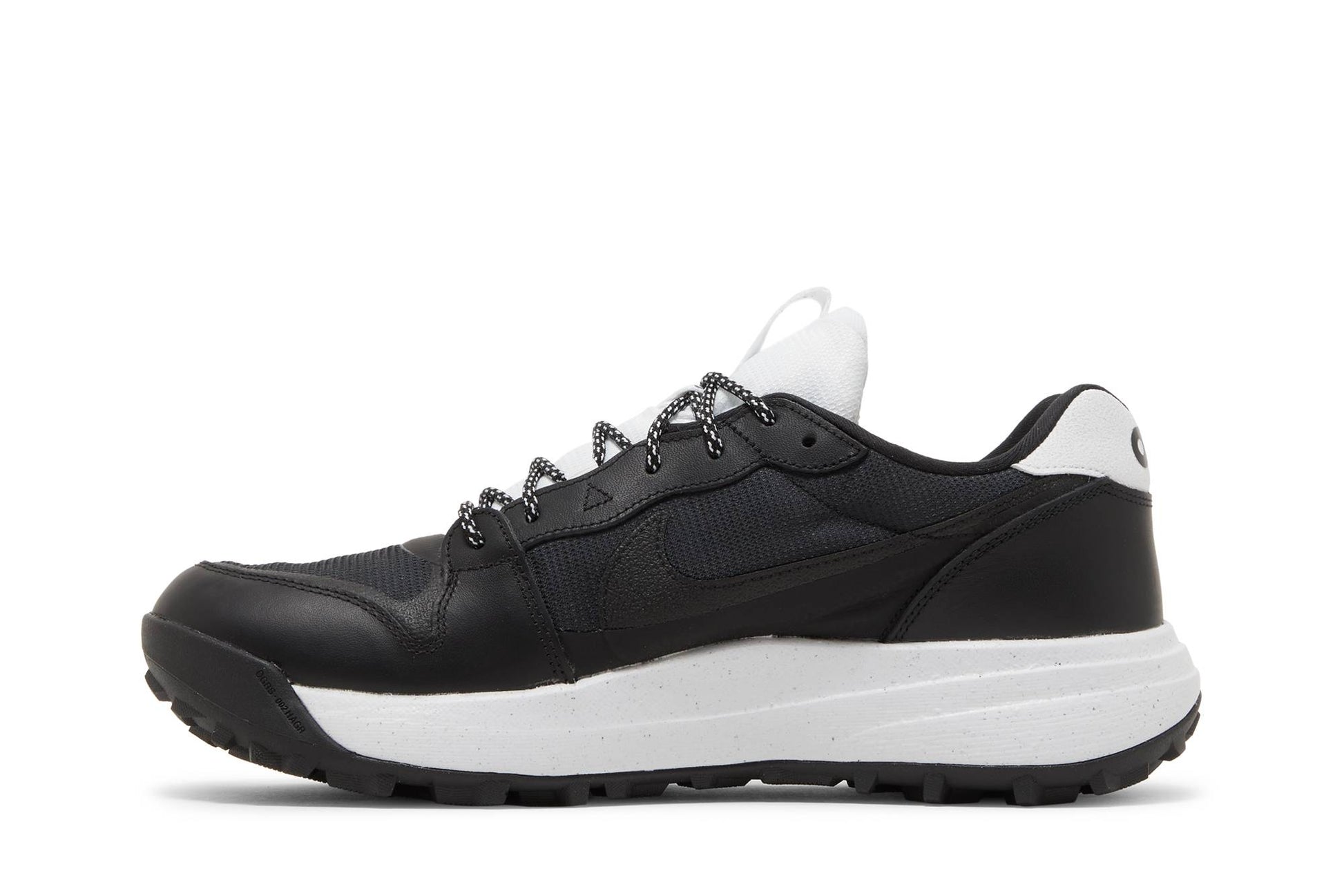 Nike ACG Lowcate 'Black White' DX2256-001