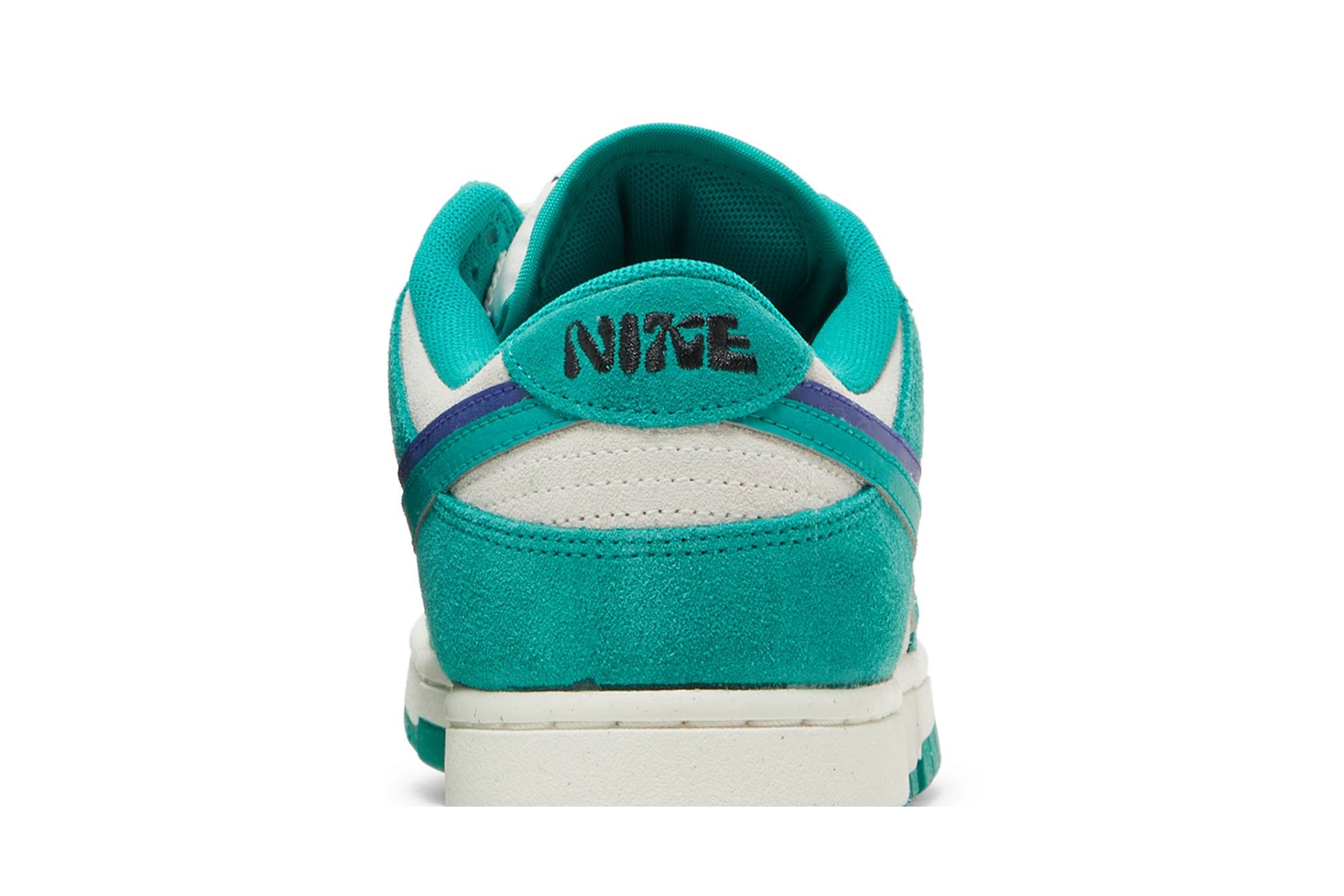 ( Women ) Nike Dunk Low SE '85' DO9457-101