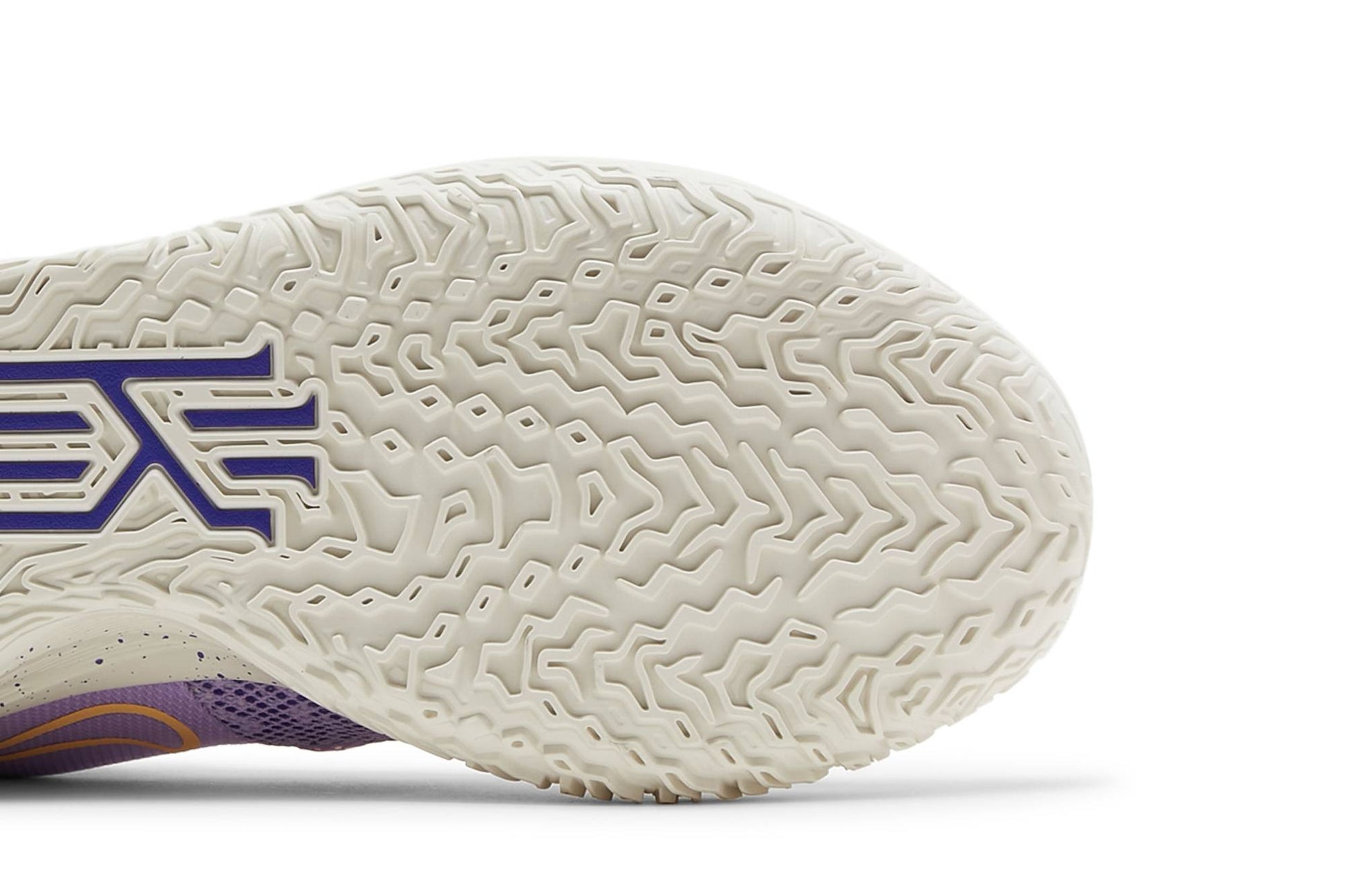 Nike Kyrie 7 Daughters CQ9326-501
