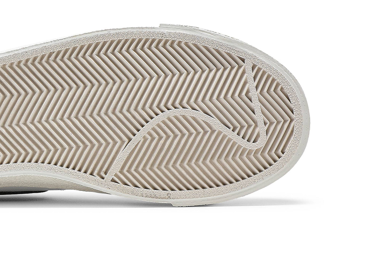 ( Women ) Nike Blazer Low '77 'White Black' DC4769-102