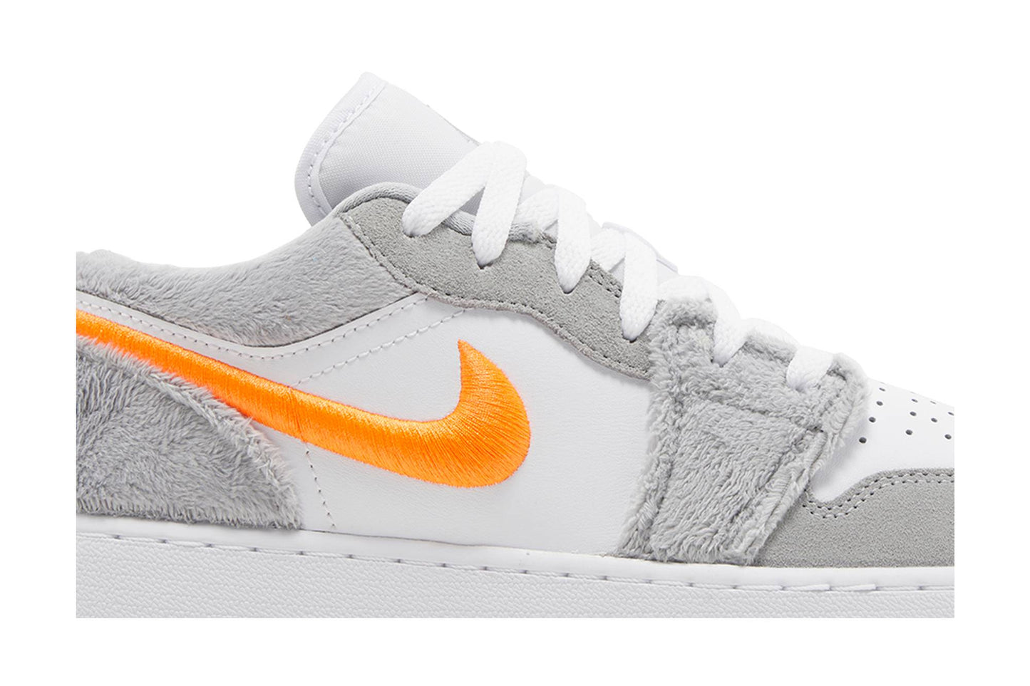 ( Grade School ) Air Jordan 1 Low 'Rabbit' DZ6333-083