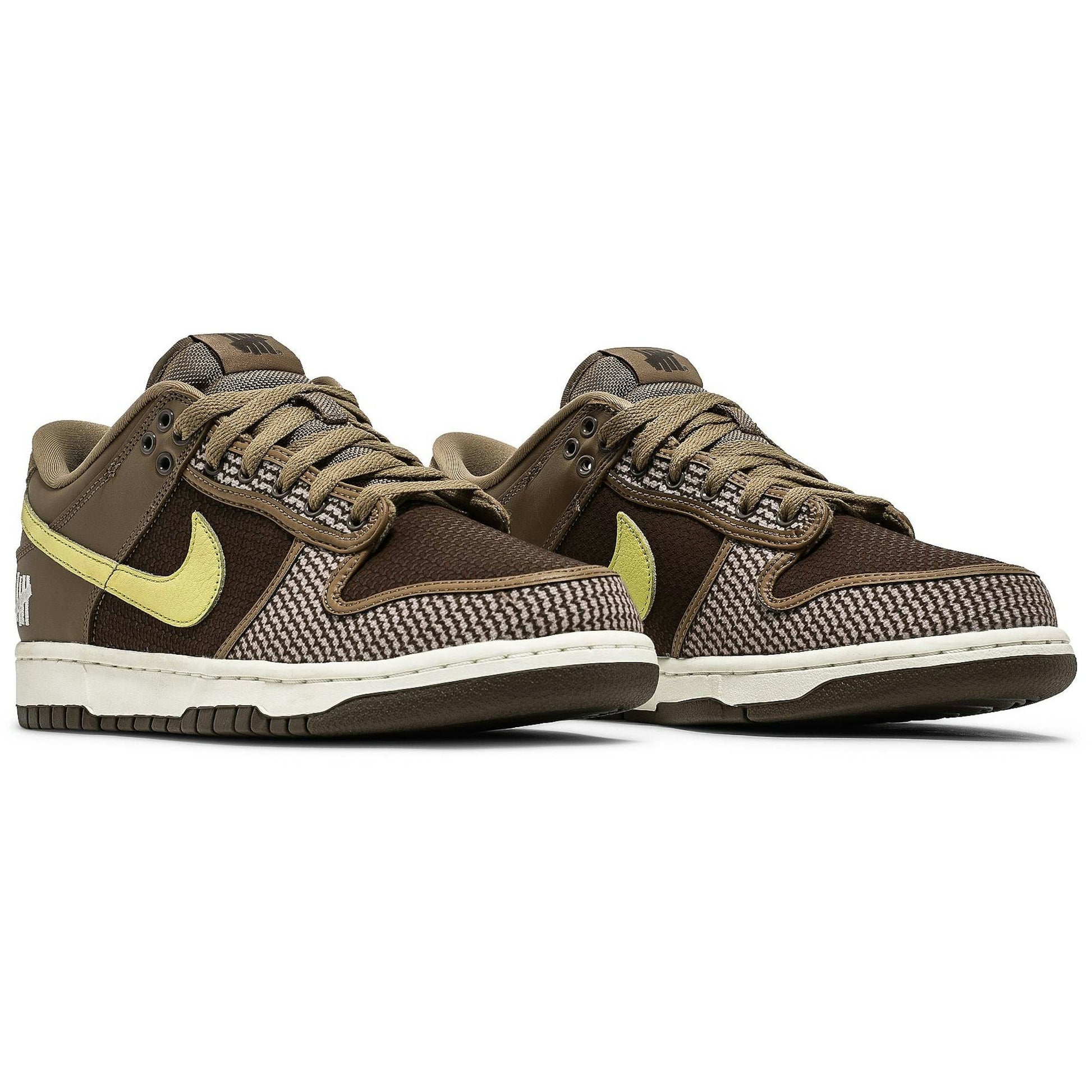 UNDEFEATED X Nike Dunk Low SP Canteen DH3061-200
