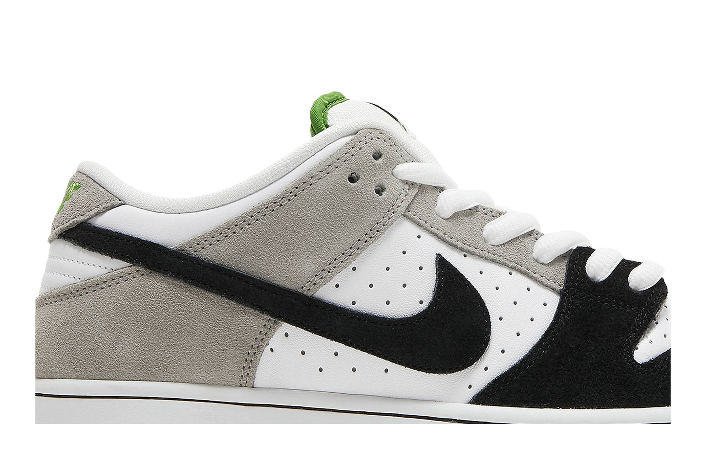 Nike SB Dunk Low Pro Chlorophyll BQ6817-011