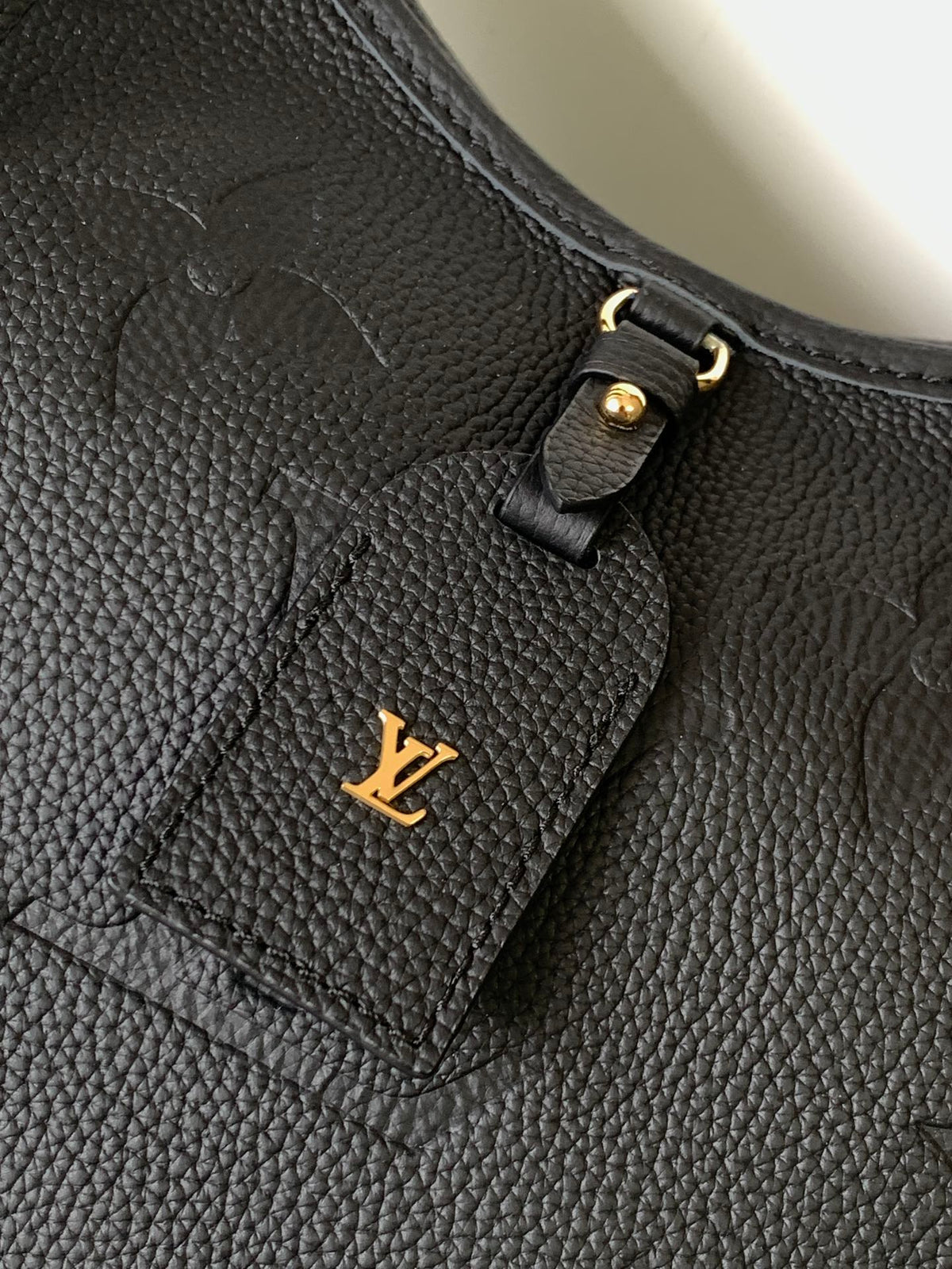 Louis Vuitton Monogram Empreinte Leather Hobo Bag - Black