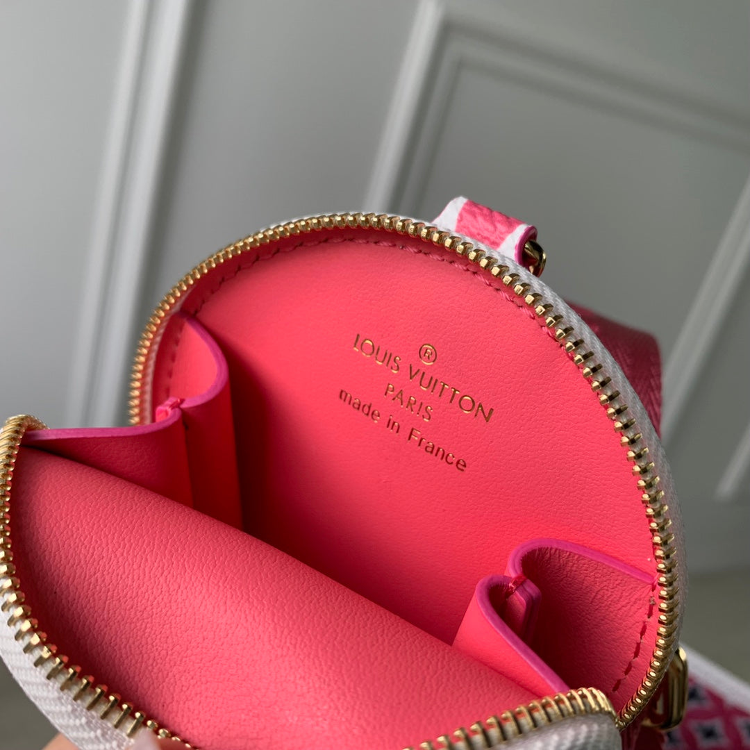 Louis Vuitton By The Pool OnTheGo PM Monogram Giant Canvas Pink &amp; White Bag