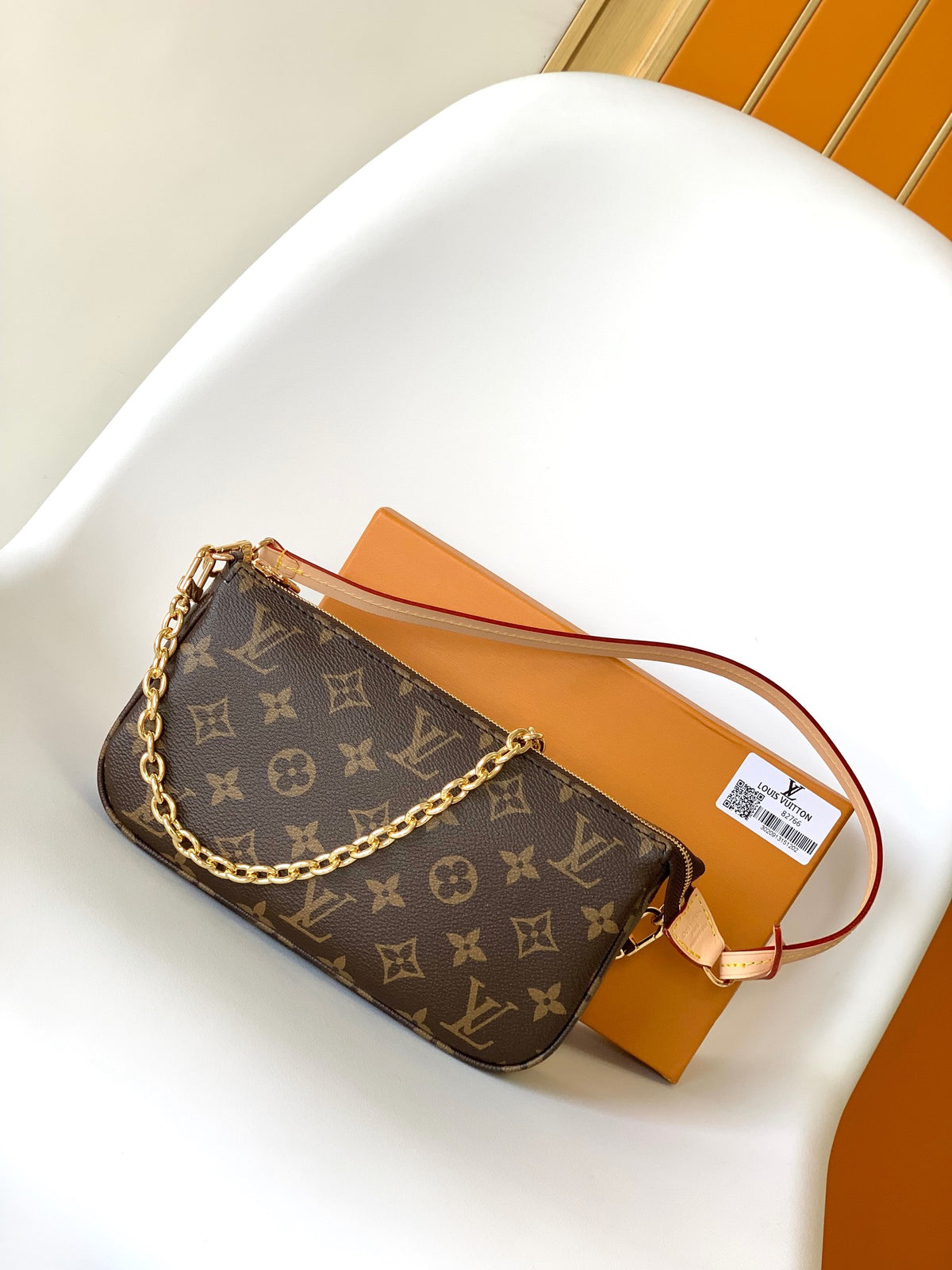 Louis Vuitton Monogram Pochette Accessoires Brown Canvas Bag