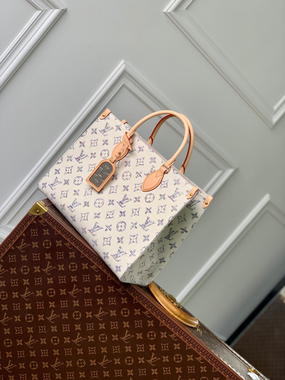Louis Vuitton OnTheGo MM Monogram Empreinte Giant Bicolor Tote Bag - Cream/Blue